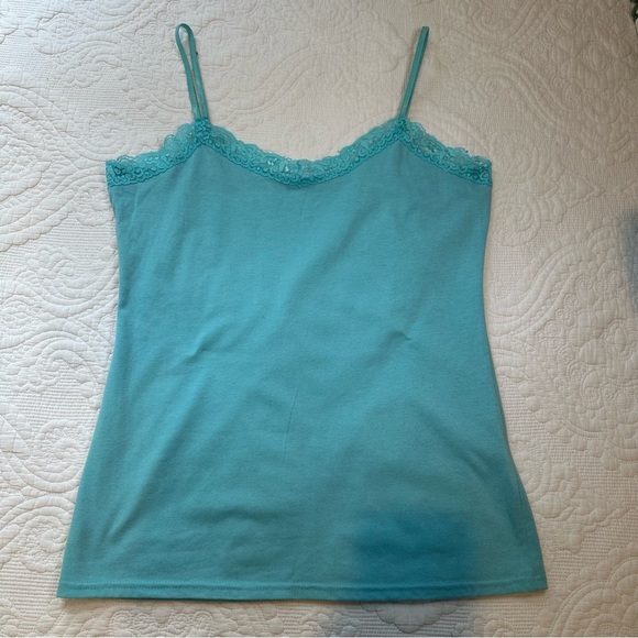 Mix & Co Tops - Mix & Co Y2K Lace Trim Cami. Size: Large. Color: Light blue.